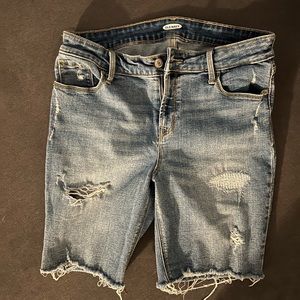 Old navy mid thigh shorts